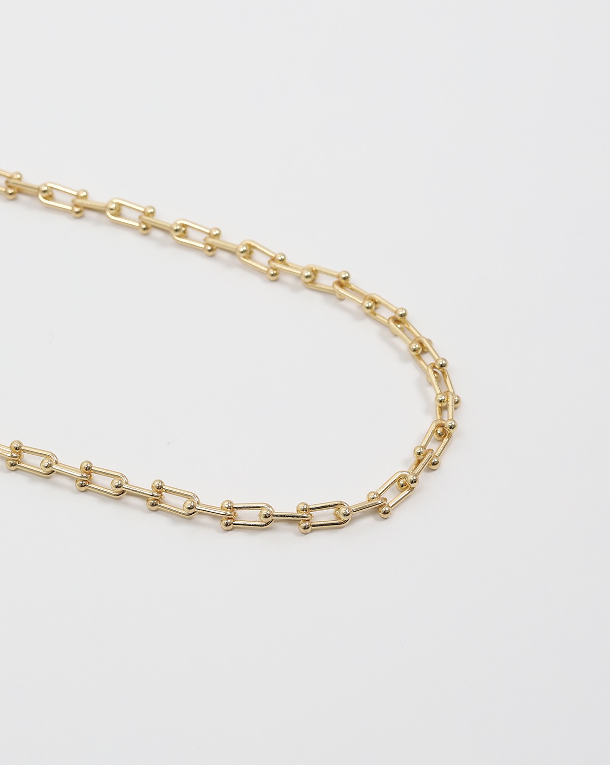 Collier maille Gothic U