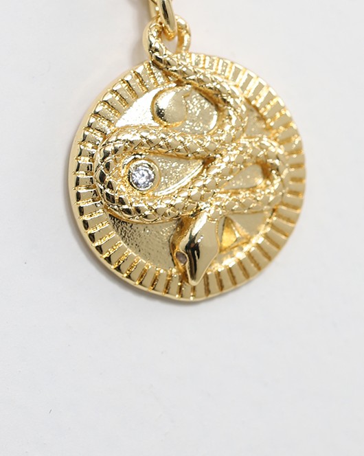 COLLIER