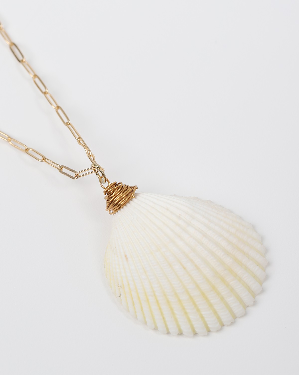 COLLIER MULTI