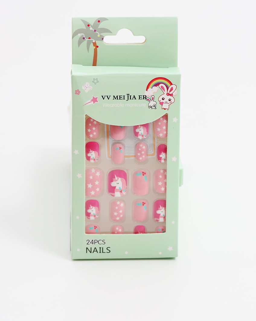 FAUX ONGLES